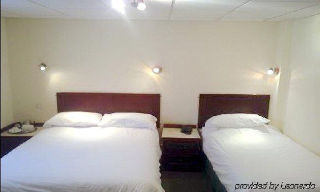 Cedar Tree Hotel Рагли Экстерьер фото