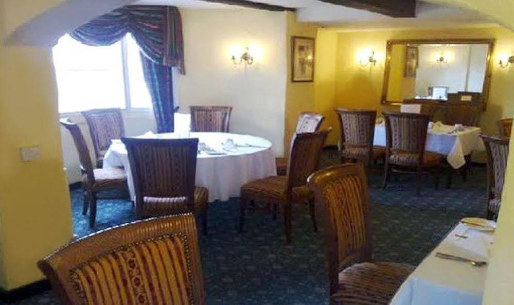 Cedar Tree Hotel Рагли Экстерьер фото